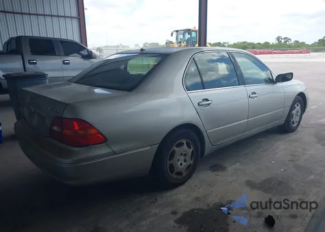 2001 Lexus Ls 430 z USA, uszkodzony, nr VIN JTHBN30F010016733